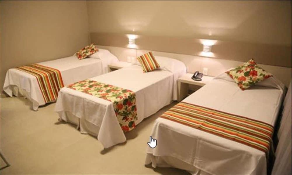 Fenix Hotel อาราชา ภายนอก รูปภาพ