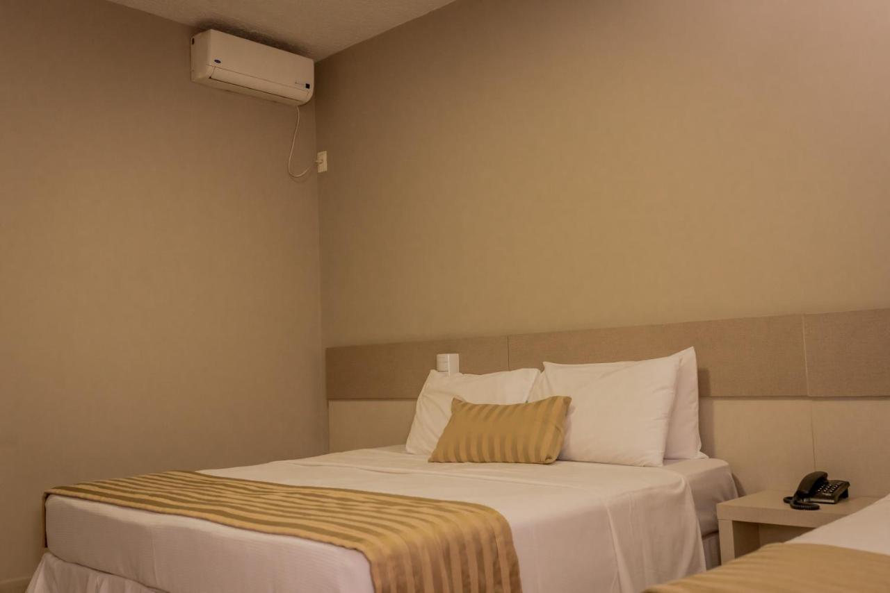 Fenix Hotel อาราชา ภายนอก รูปภาพ